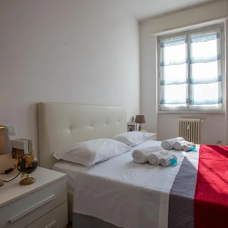 Blue's Place - Stanza Accogliente - Wi-fi Gratuito Apartment